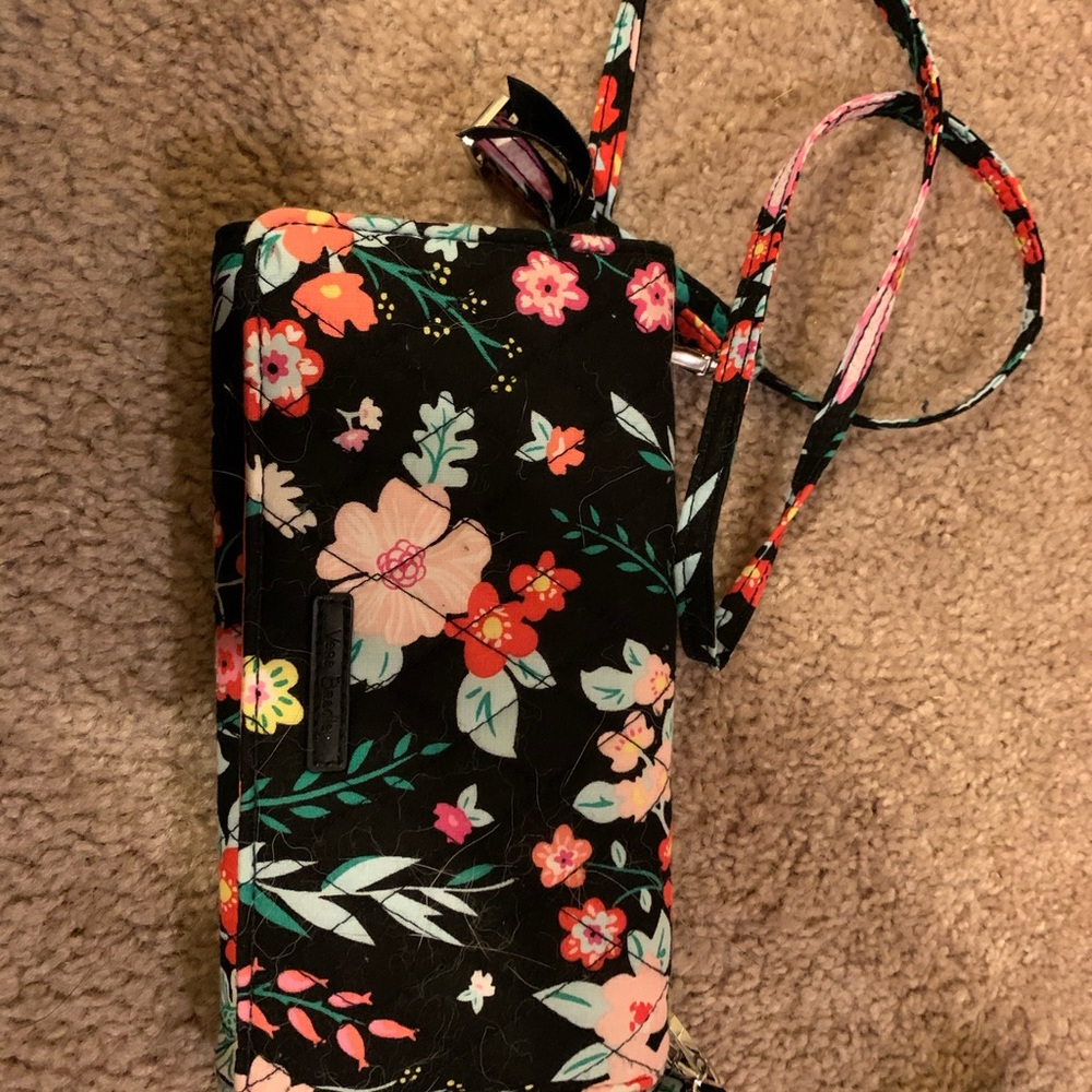 Vera Bradley cross body